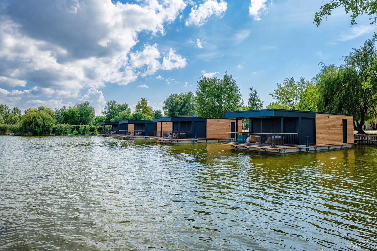 Donautica Hotel & Restaurant Fadd-Dombori 外观 照片